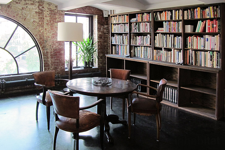  - Lafayette-Townhouse-library